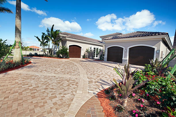 Best Driveway Pavers Near Me  in Edinburg, VA