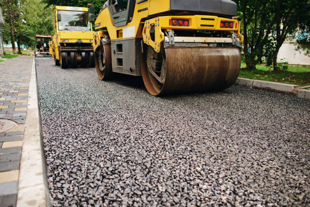 Best Custom Driveway Pavers  in Edinburg, VA